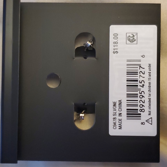 Coach Earings - Picture 3 of 3